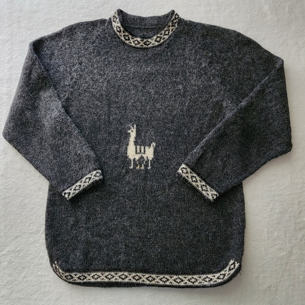 Llama Sweater Womens Medium Gray Alpaca Wool Knit Pullover Boho Ethnic Winter